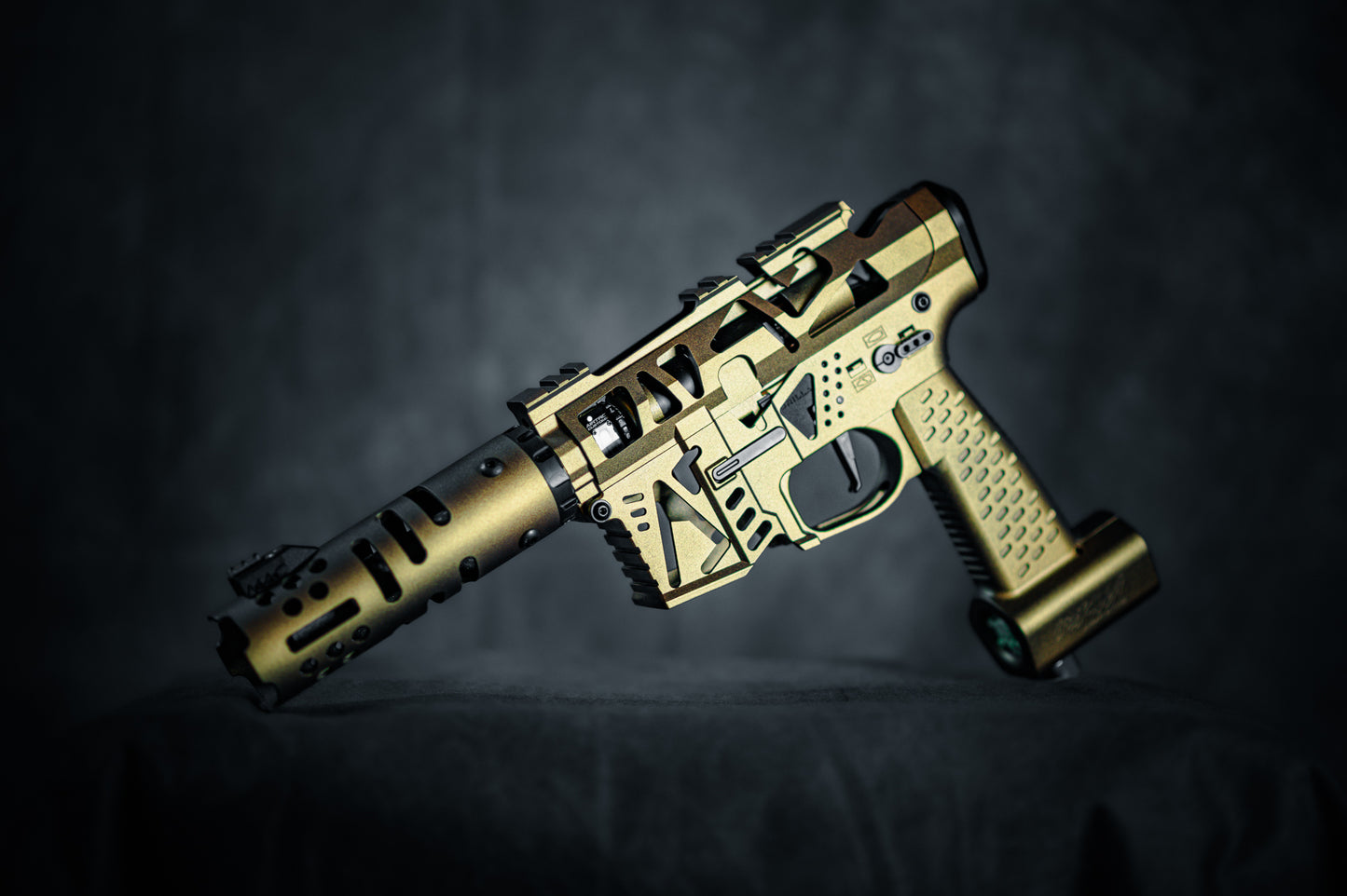PRE-OWNED - MAC AR7V (Champagne Poison) - Full Build
