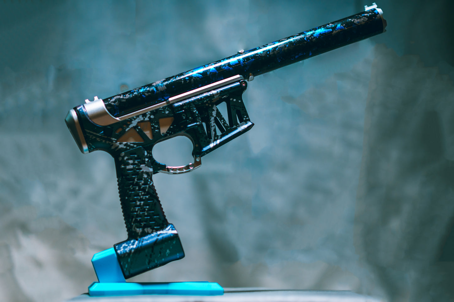 MAC x Gorilla (Bonnie Blue) - QCU Full Build